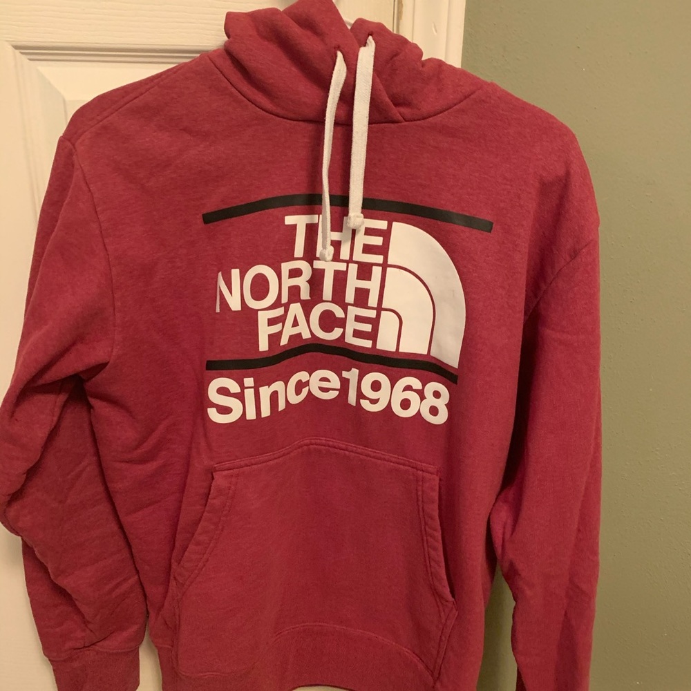 The North Face Men’s Medium Red Hoodie